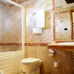 Palace 2000 Hotel 4*
