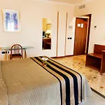 Hotel Palace 2000 4*
