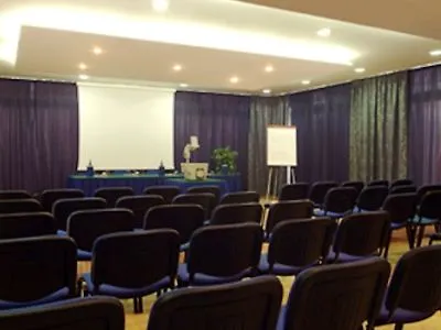 Palace 2000 Hotel 4*