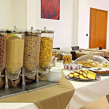 Hotel Palace 2000