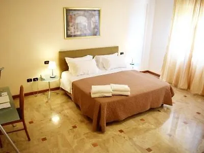 Hotel Palace 2000 4*